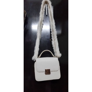 Túi zara quai lông