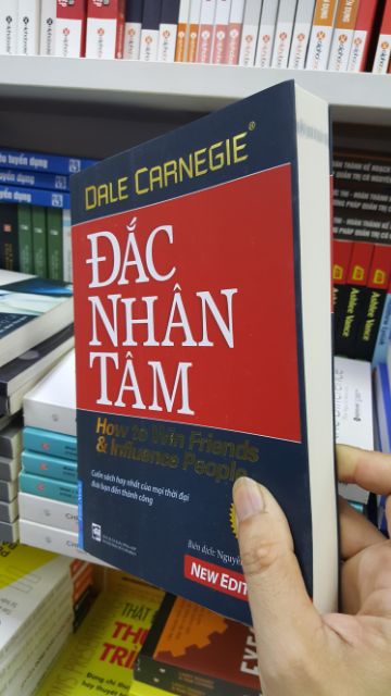 Sách Đắc nhân tâm (Top 10 cuốn sách hay nhất mọi thời đại)