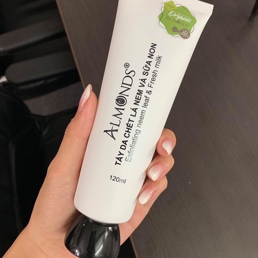 Tẩy da chết lá Neem và sữa non ALMONDS Dịu nhẹ cho mặt 120gr