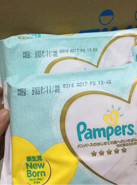 Tã dán Pampers cao cấp size Newborn 4 miếng.