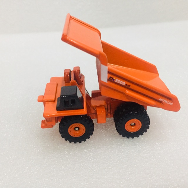 Xe mô hình Tomica Disney 2019