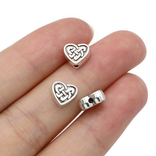 Bộ 30 hạt xâu hình trái tim mạ bạc dùng làm trang sức thủ công