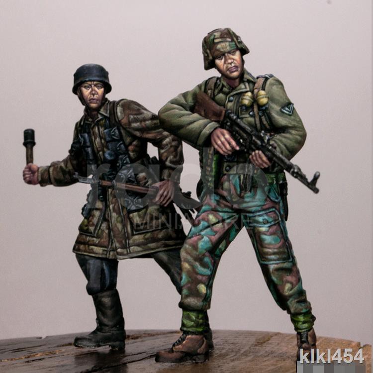 Mô Hình Nhân Vật Chiến Binh Bằng Nhựa Resin Tỉ Lệ 1 / 35 673