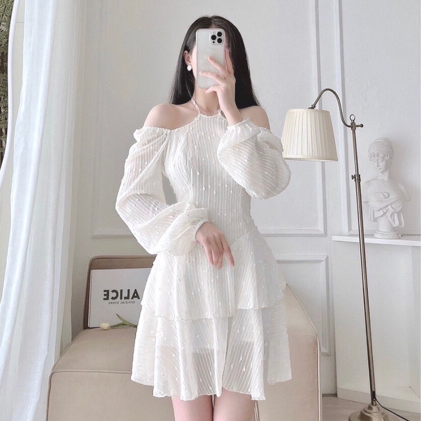 Đầm cổ yếm tay dài chất ren hoa kim cương sang chãnh - Keva Dress | BigBuy360 - bigbuy360.vn