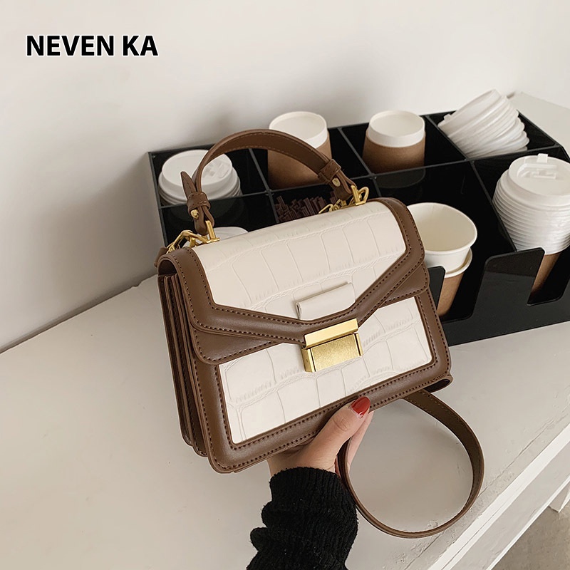 Túi Đeo Chéo Nắp Vát Da Vân Rắn Phong Cách Trẻ Trung NEVENKA N0020