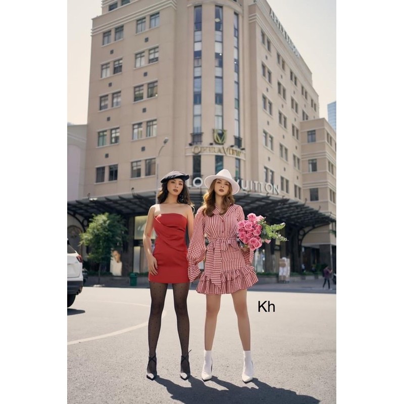 Set kẻ caro + chân váy