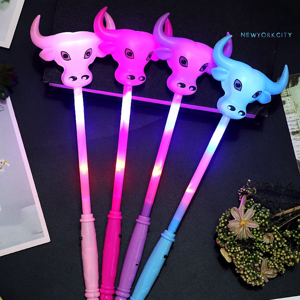Gậy Phát Sáng Hình Đầu Bò Hoạt Hình Cho Bé