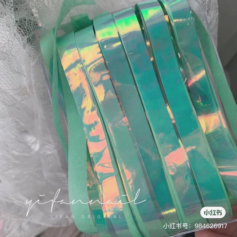 Dây kim tuyến cực quang