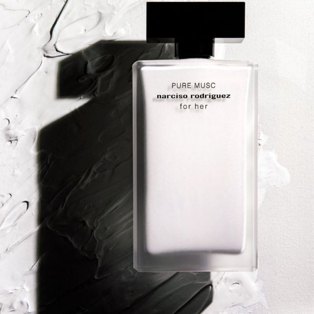 Nước hoa Pure Musc Narciso Rodriguez For Her Trắng 50ml - Sức lôi cuốn đỉnh cao từ Xạ Hương & hoa trắng - Hàng có sẵn