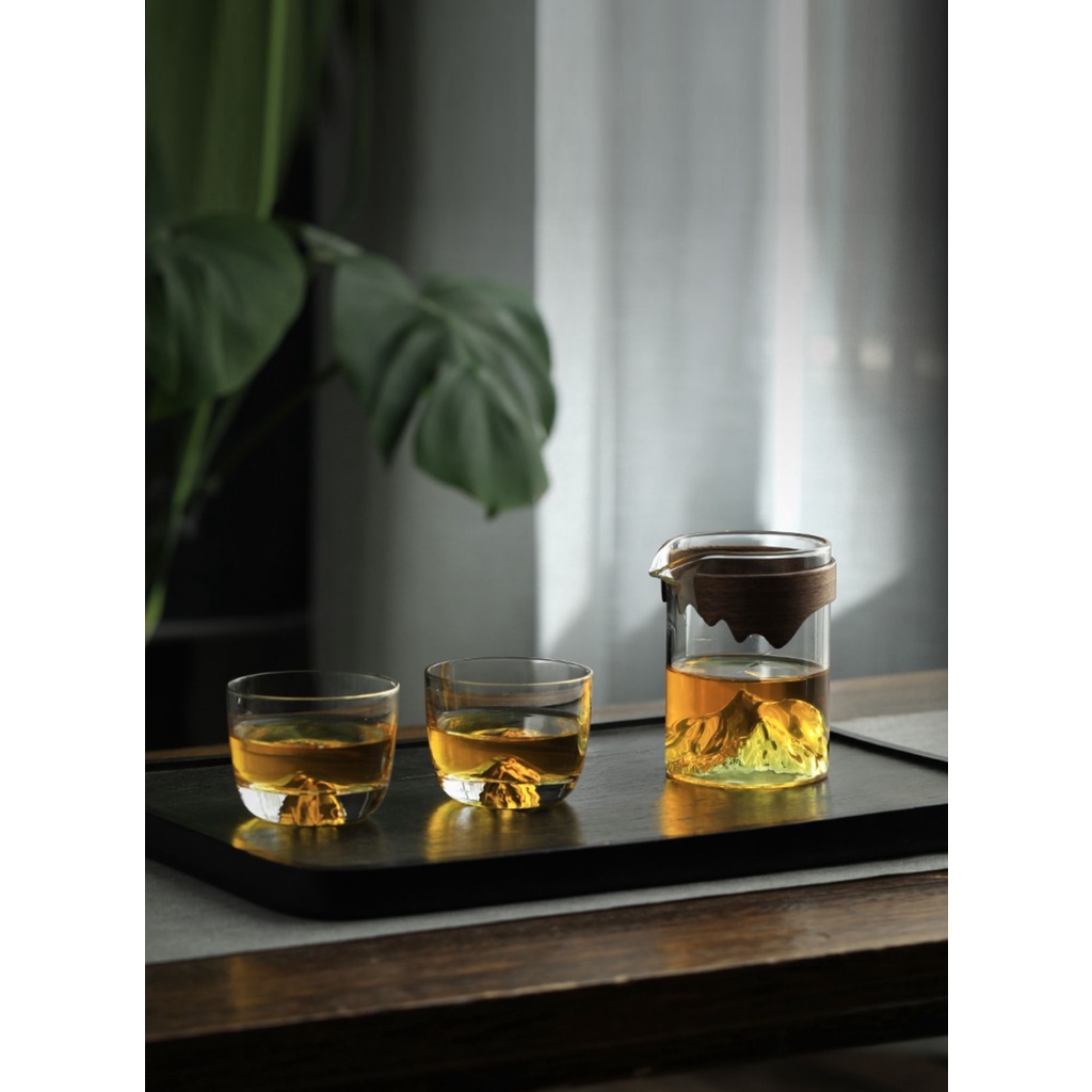 Tống chuyên trà bằng thủy tinh chịu nhiệt Borosilicate cao cấp