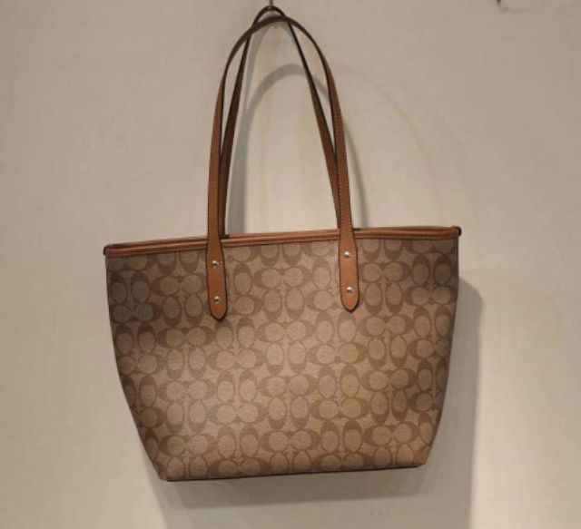 Túi Coach Shopper City Zip Tote