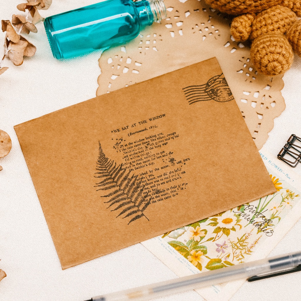 Thiệp Kraf Nâu In Dấu Mộc Vintage Độc Đáo - NOMAD GARDEN