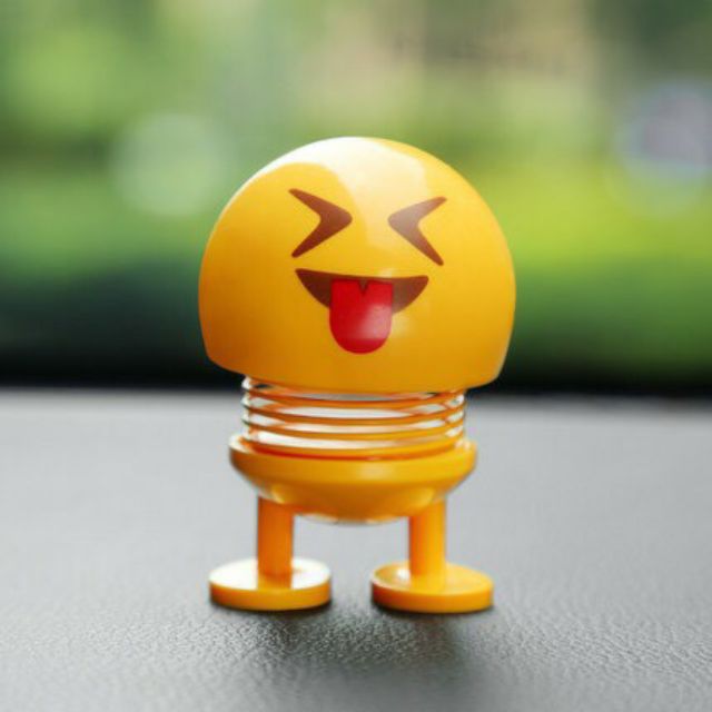 Combo con emoji đa sắc thái ngẫu nhiên