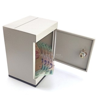 Két sắt tiết kiệm mini 12x 15x 20cm trọng lượng từ 1.5 - 1.6kg Màu Kem