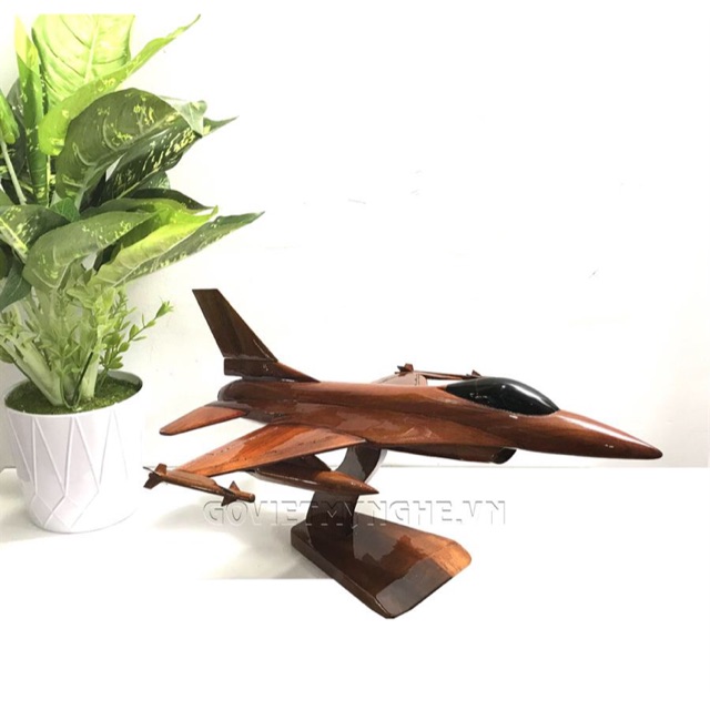 Mô hình máy bay gỗ chiến đấu F16 Fighting Falcon của Mỹ - Hàng thủ công mỹ nghệ Việt nam xuất khẩu - Dài 40cm - Gỗ