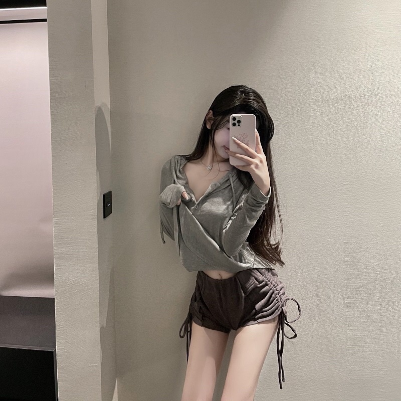Quần short / đùi nữ Chun rút 2 bên cực Chất , Ngầu