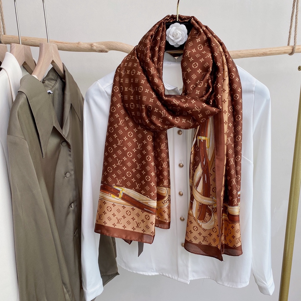 Khăn Choàng Lụa Dài Chống Nắng In Chữ Sang Trọng Cho Nữ 2022