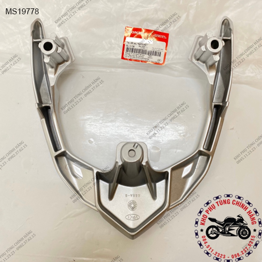 Tay dắt sau dành cho xe Air Blade 125 đời 2015-2019. Có 2 màu: Bạc-Đen