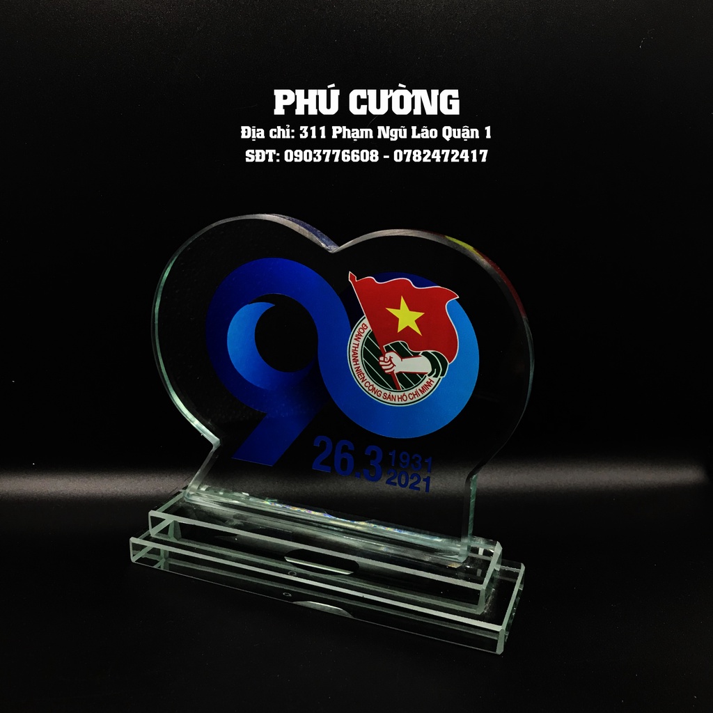 (Quận 1 TPHCM) Kỷ Niệm Chương - Pha Lê 90 năm thành lập Đoàn (in theo yêu cầu-miễn phí thiết kế)