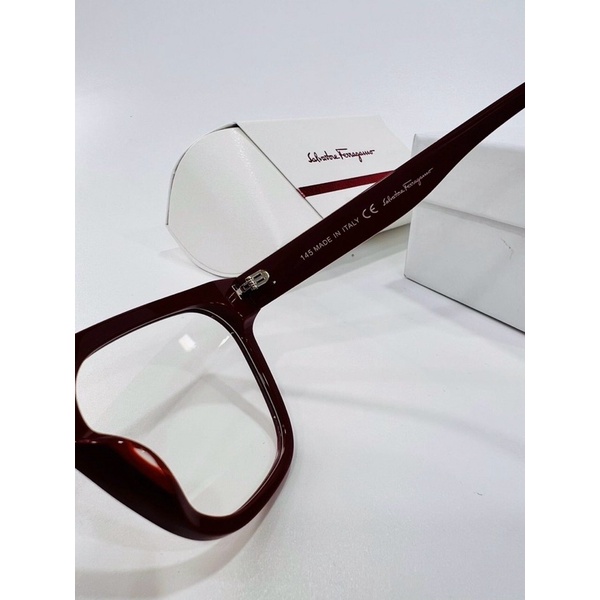 Kính Salvatore Màu đỏ