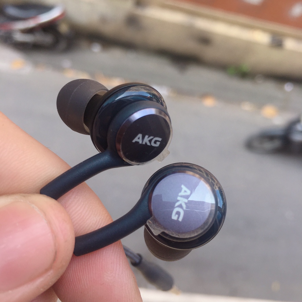 TAI NGHE DÙNG CHO TẤT CẢ CÁC DÒNG ĐIỆN THOẠI ANDROID- DÒNG SS A.K.G S10/S10 PLUS