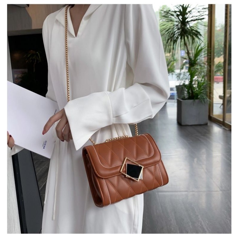 Túi xách đeo chéo trần trám KHOÁ GƯƠNG hot 2021