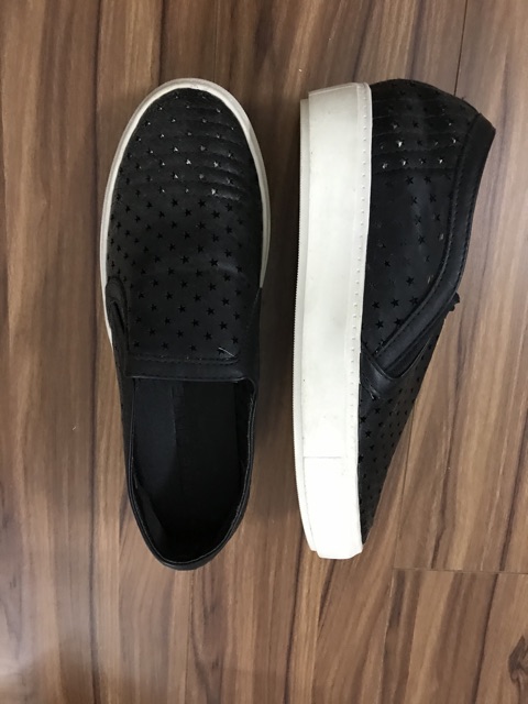 Giày hot trend
