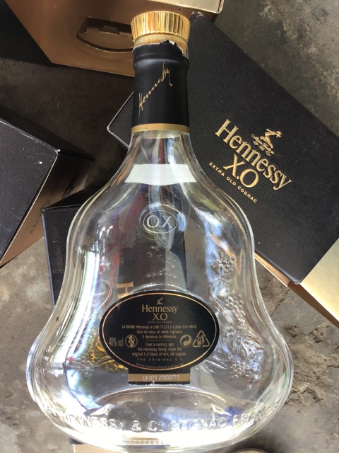 Vỏ chai rượu Hen Xo 700ml full hộp | BigBuy360 - bigbuy360.vn
