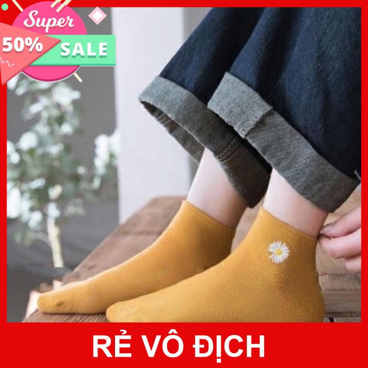 Tất cổ thấp họa tiết hoa cúc siêu kute