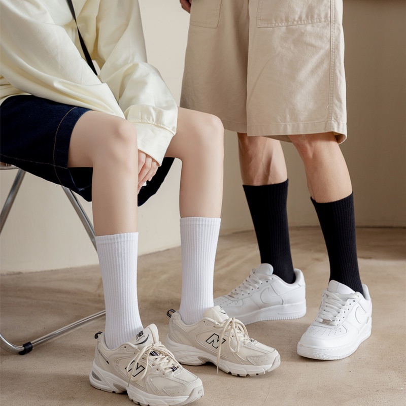 Tất vớ cổ cao trơn trắng đen nam nữ cotton co giãn 4 chiều thời trang