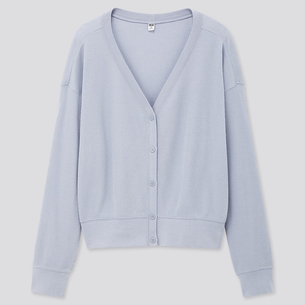 Áo khoác thun tăm nữ cổ tim cài khuy cardigan xinh xắn của Uniqlo | BigBuy360 - bigbuy360.vn
