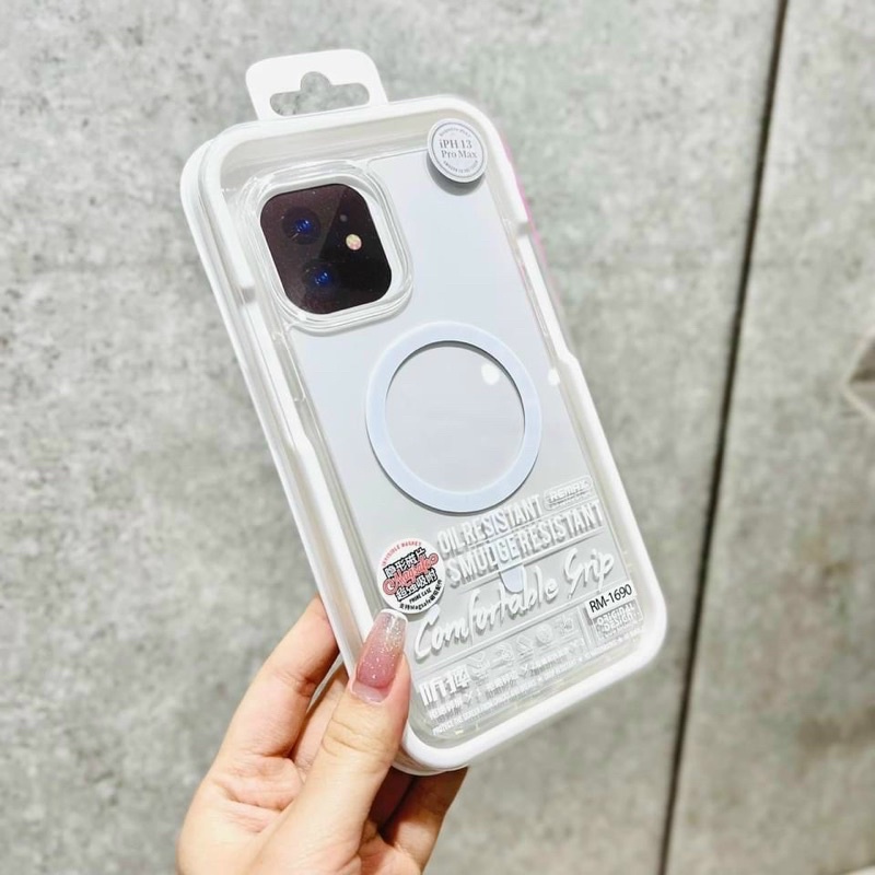 Ốp lưng Remax trong hỗ trợ sạc Magsafe cho iPhone 13, 13 Pro, 13 Pro Max, 12 Pro Max chống sốc siêu đẹp