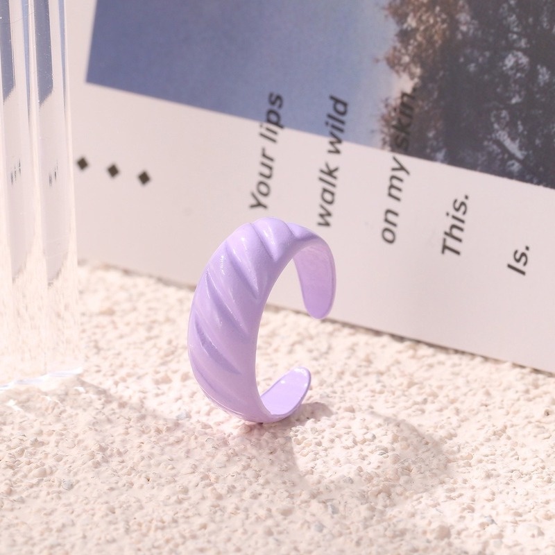 Nhẫn Đeo Tay Nhiều Màu Sắc Bằng Nhựa Acrylic Thời Trang Sành Điệu Cho Nữ