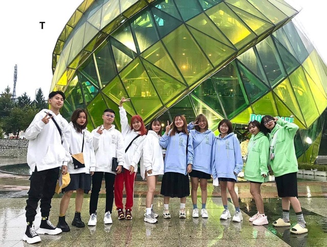 Áo hoodie hello on hai mặt TT11