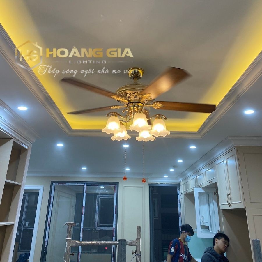 Quạt Trần Đèn - Quạt Đèn Chùm CIZOMI Cánh Gỗ Phong Cách Cổ Điển - Tặng Kèm Bóng LED