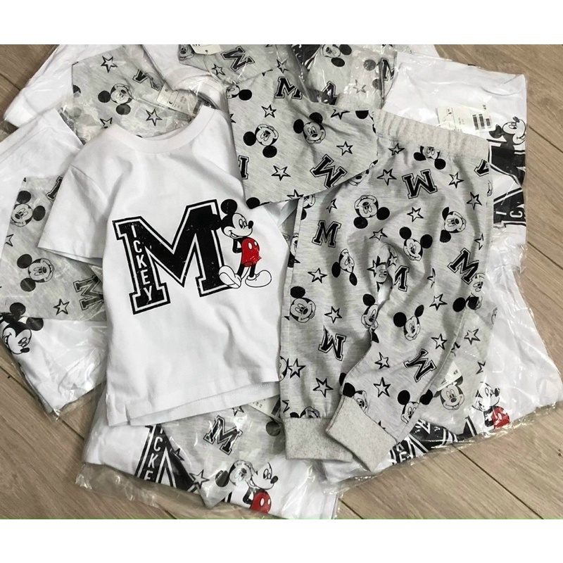 Set 3 chi tiết kèm yếm hm cho bé trai bé gái size từ 10-22 cân