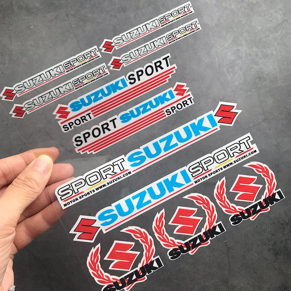 Miếng logo Suzuki phản quang dán trang trí xe hơi / xe máy