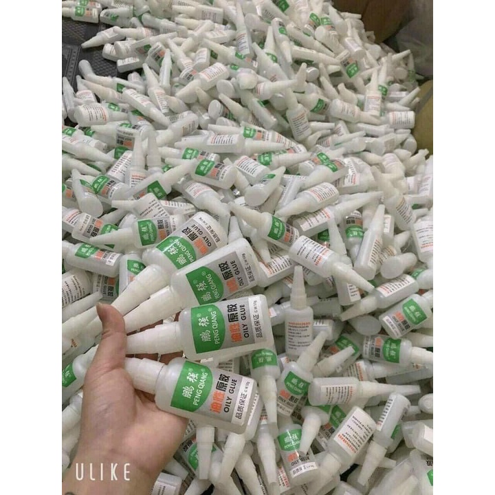 Keo dán  siêu dính đa năng trên mọi chất liệu, gỗ, thủy tinh, kim loại, nhựa, sứ, vải, giấy.