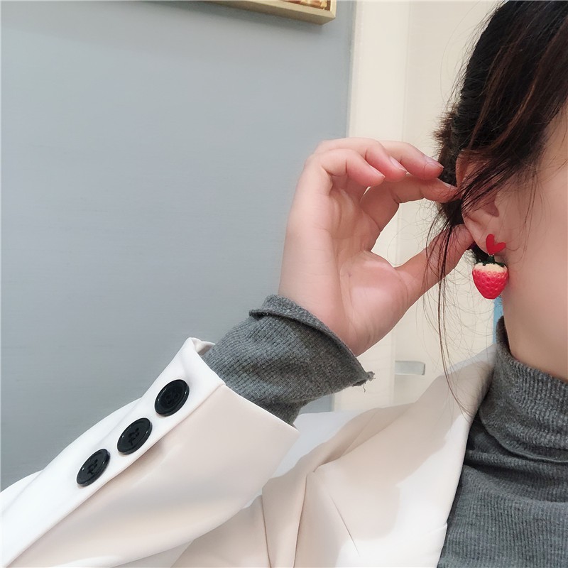♥️Khuyên tai dâu tây đỏ năng động dễ thương KT201