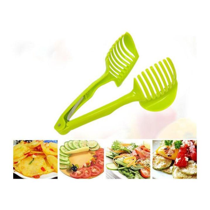 Dụng cụ cắt lát củ quả tích hợp khả năng gắp bánh