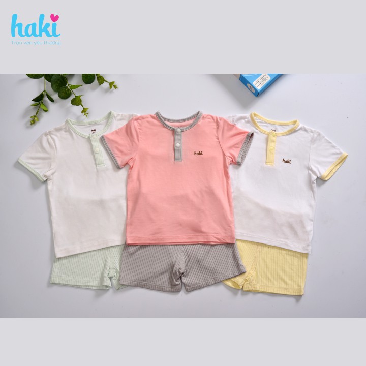 Bộ quần áo cộc tay cổ trụ phối màu cho bé Haki, set mặc nhà mùa hè vải sợi tre cao cấp BB023