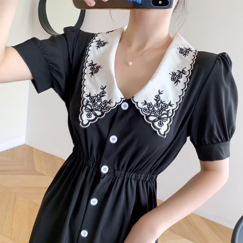 (ORDER) Váy/đầm màu đen kiểu Pháp cổ sen thêu hoa xòe dài vintage nhẹ nhàng tiểu thư _ ulzzang style