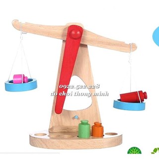 Cân đĩa thăng bằng