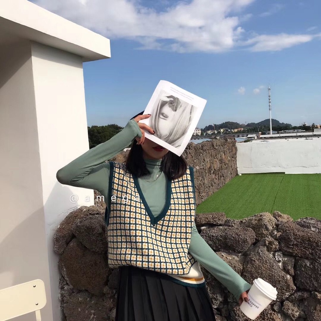 Áo len không tay cổ chữ V form rộng kiểu dáng mới | BigBuy360 - bigbuy360.vn