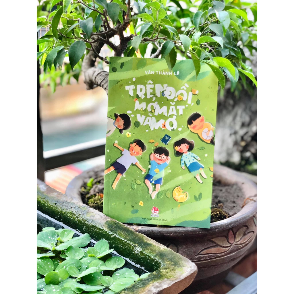 Sách - Trên Đồi, Mở Mắt Và Mơ