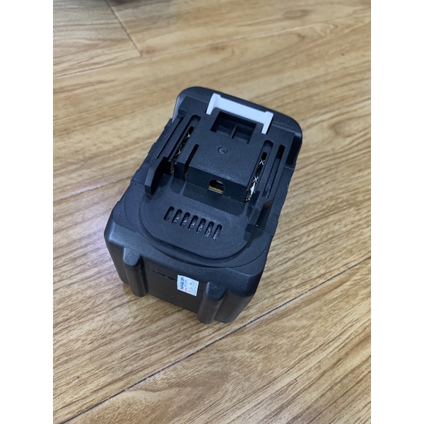 Khối PIN MAKITA 21V 5S3P 6A có báo pin - Lõi Samsung 20R, VTC4 hoặc Sanyo tháo khối chính hãng