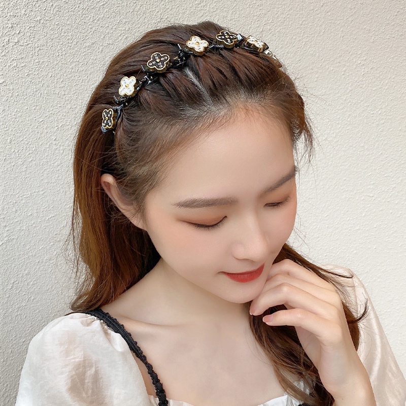 Cài Tóc Cỏ Bốn Lá Đính Hạt Ngọc Trai Giả Màu Đen Phong Cách Vintage Hàn Quốc