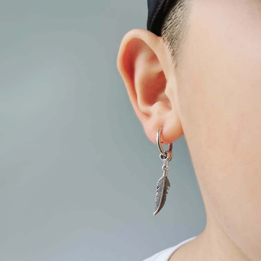 Khuyên Tai Hình Lông Vũ / Thánh Giá Bằng Thép Không Gỉ Nhiều Màu Thời Trang Phong Cách Punk Hàn Quốc Cho Nam Và Nữ
