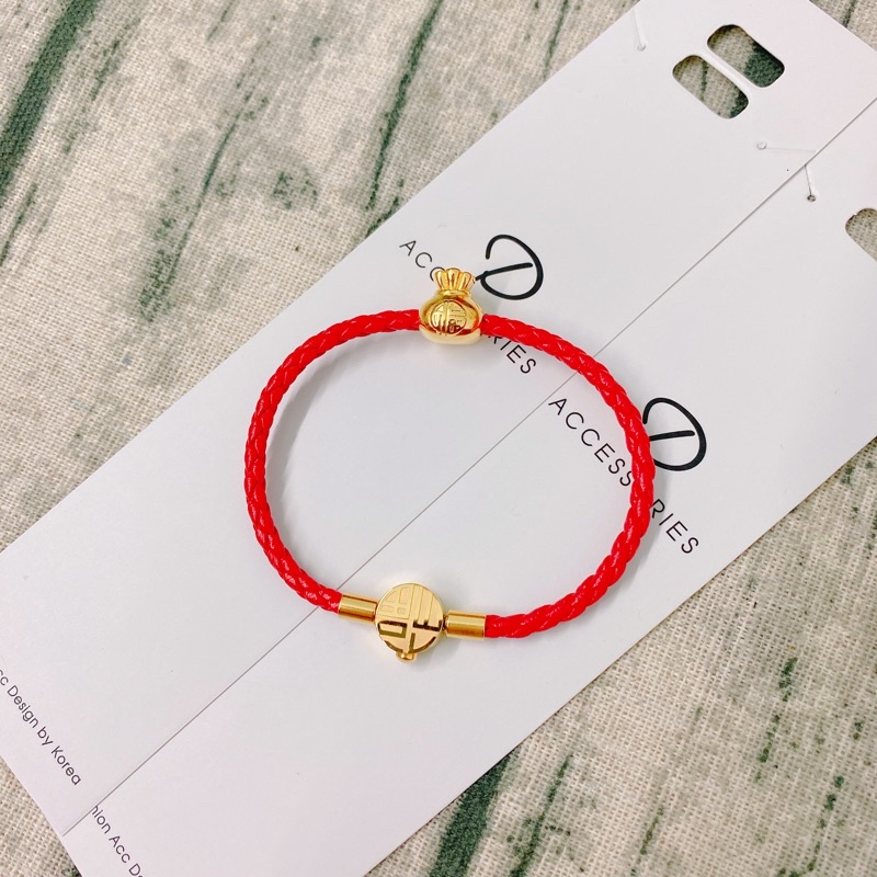 Vòng tay chỉ đỏ may mắn charm KHÔNG ĐEN |Nguyễn Trà Dương|
