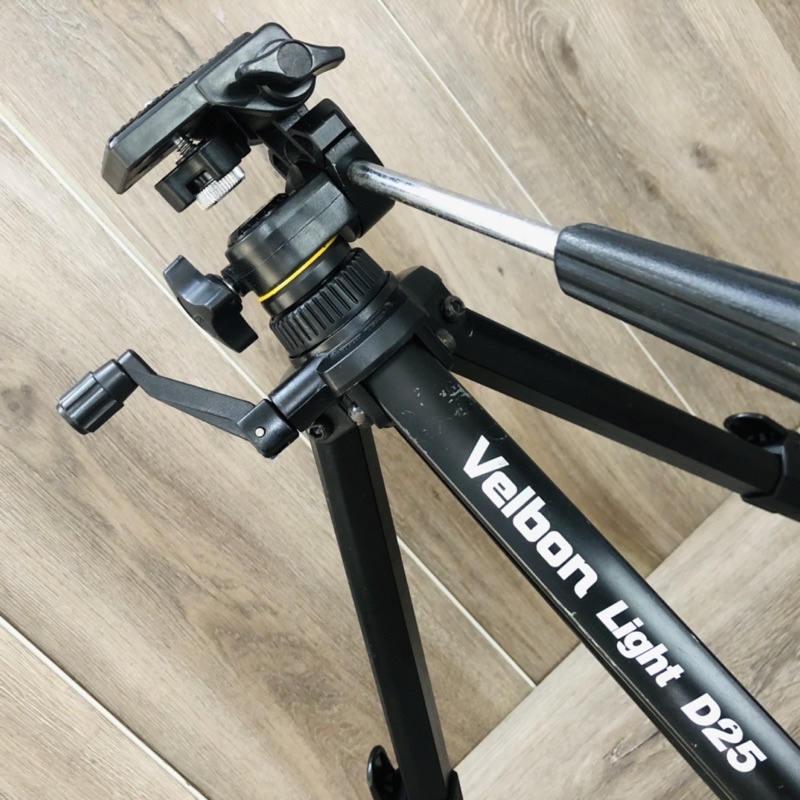 Chân máy tripod nội địa nhật